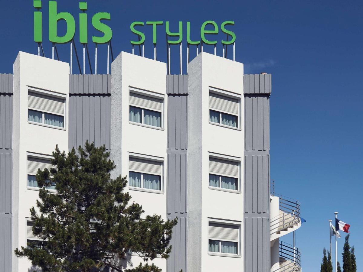 ไอบิส สไตล์ ตูลง ลา แซน-ซูร์-แมร์ Hotel ลาแซน-ซูร์-แมร์ ภายนอก รูปภาพ